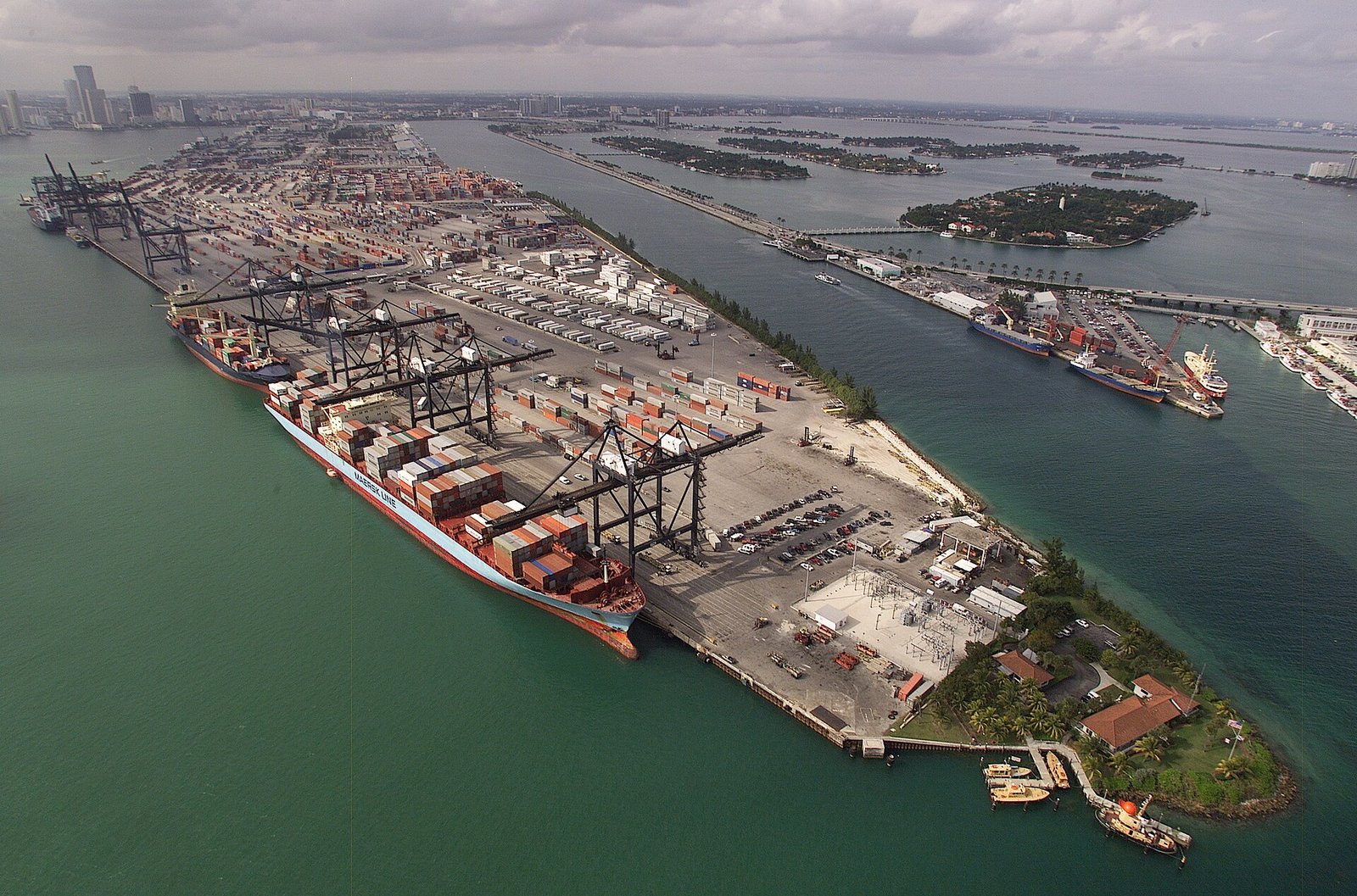 Container port from the air